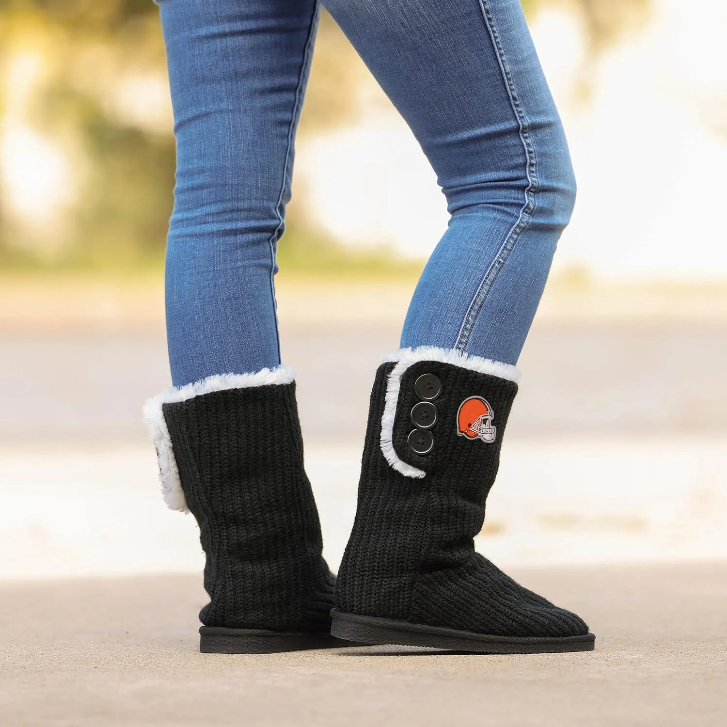 FOCO Womens NFL Team Logo Knit High End Black Button Boots