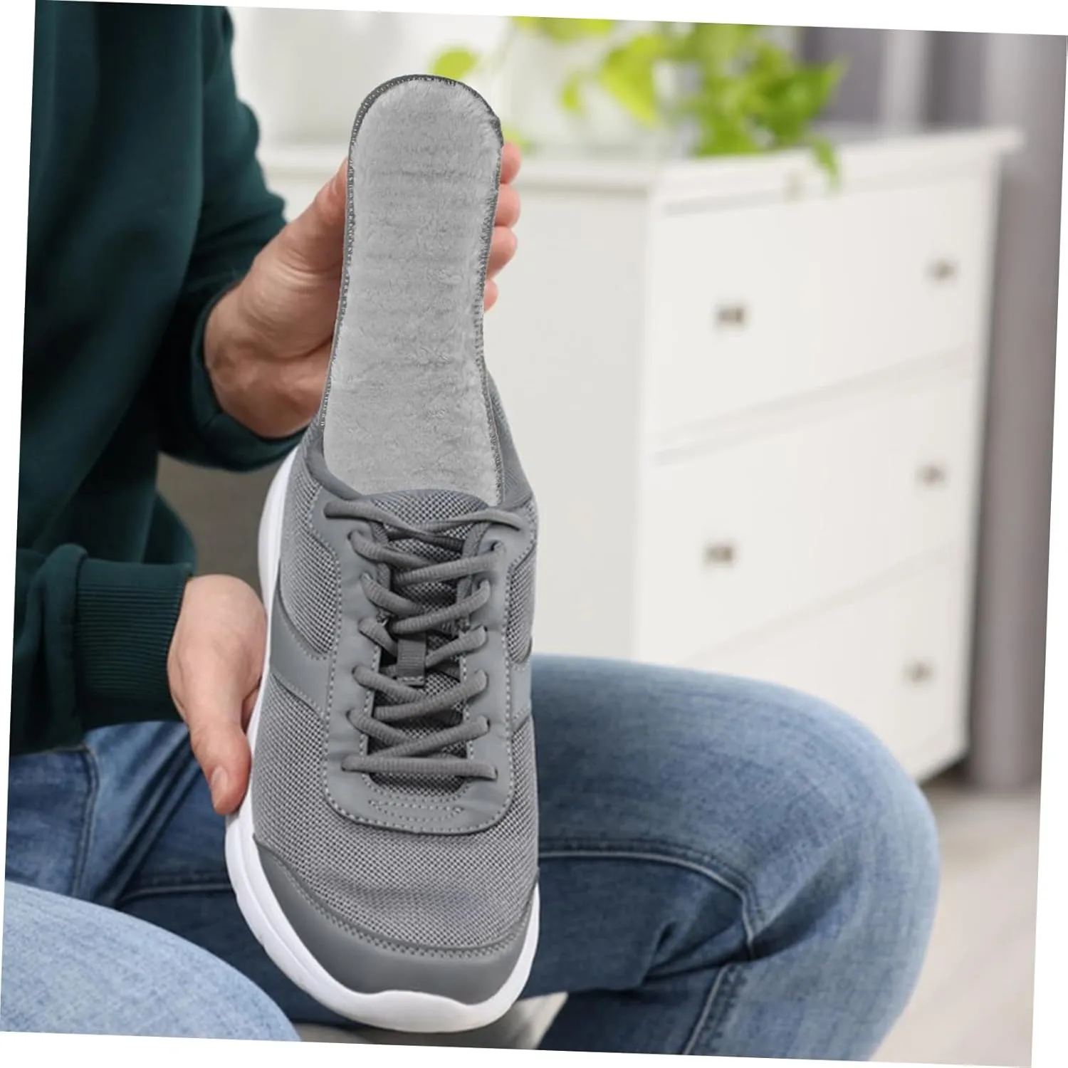 FRCOLOR 4 Pairs Winter Thermal Insoles for Cold Weather Footwear Thickened Plush Shoe Inserts Ergonomic Design Boot Liners for Ski Boots Present for Men and Women