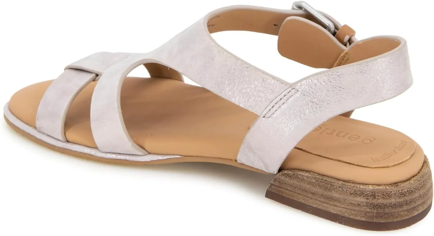 Gentle Souls by Kenneth Cole Women's Haisley Flat Sandal