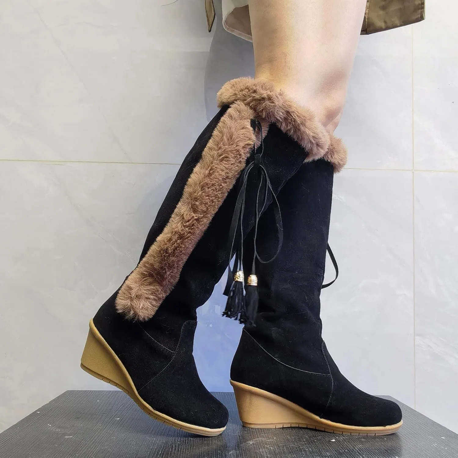 hlysgo Women's Winter Warm Outdoor Long Boots High Heels Fashion Wedge Bootie Faux Fur Comfortable Knee High Fuzzy Boot
