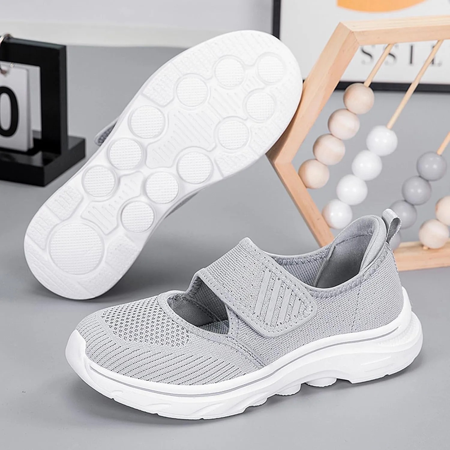 ihinzry Womens Walking Shoes Orthopedic Shoes Lightweight Breathable Knitted Loafers Hook and Loop Sneakers