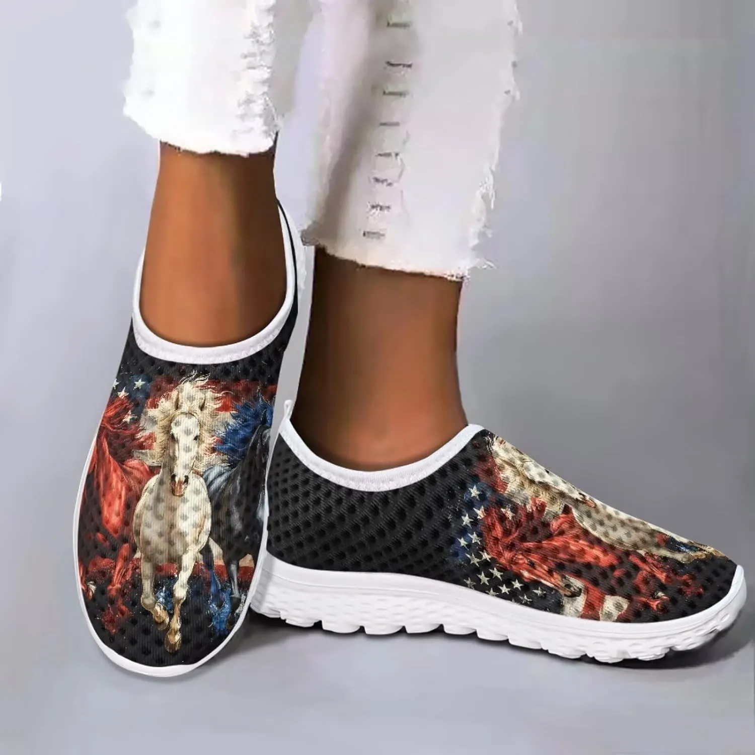 Jeiento American Flag Shoes for Men Women Road Running Shoes Womens Mens Comfortable Walking Tennis Sneakers Athletic Shoes