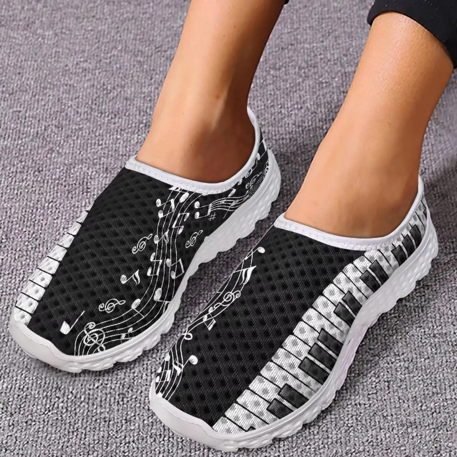 Jeiento American Flag Shoes for Men Women Road Running Shoes Womens Mens Comfortable Walking Tennis Sneakers Athletic Shoes