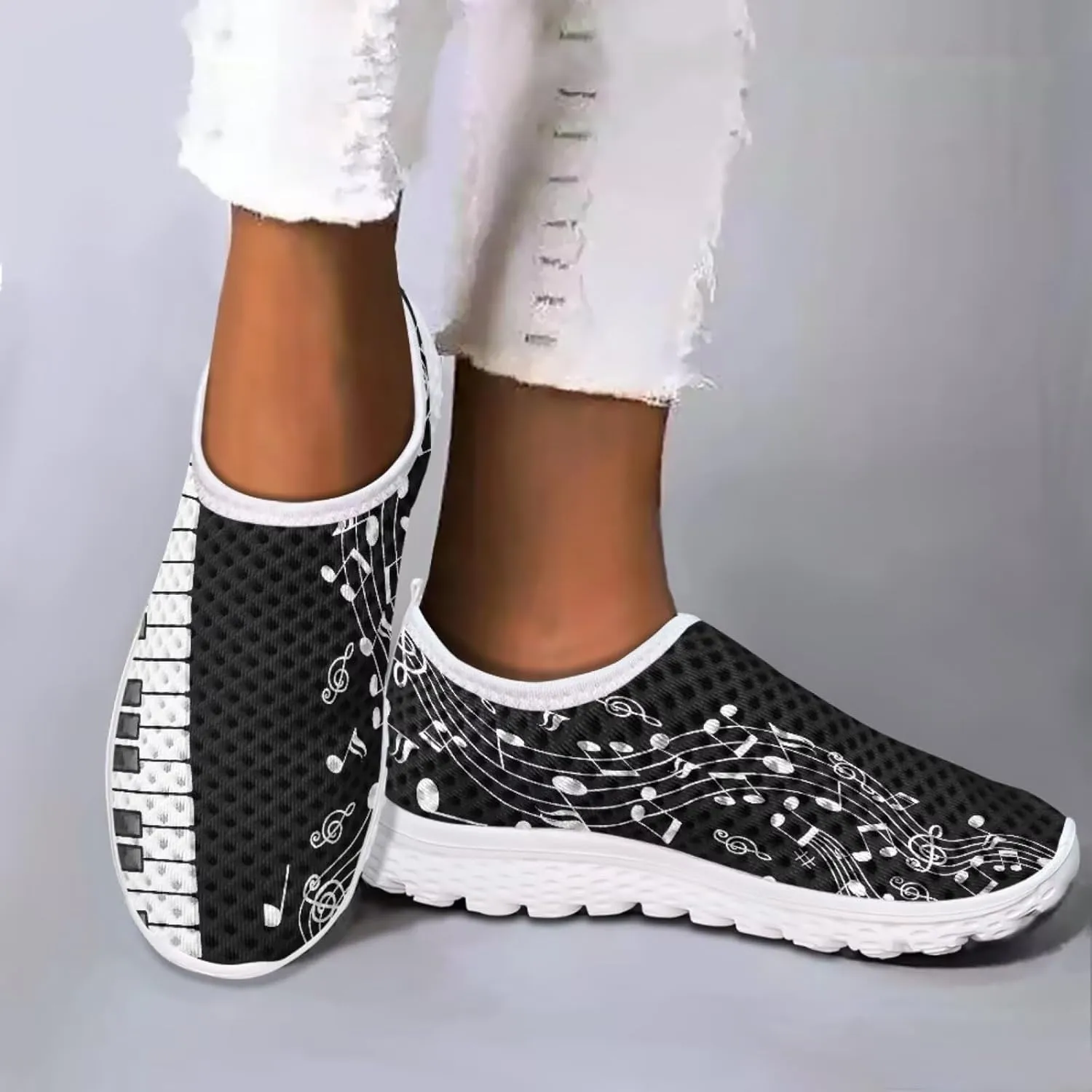 Jeiento American Flag Shoes for Men Women Road Running Shoes Womens Mens Comfortable Walking Tennis Sneakers Athletic Shoes