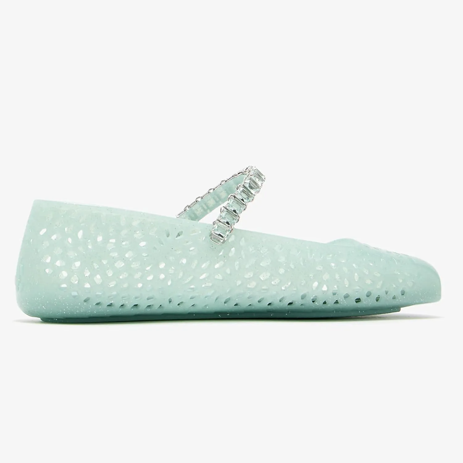 Jelly Mesh Flats for Women Slip On Round Toe Buckle Strap Jellies Flats Hollow Clear Beach Jellies Sandals