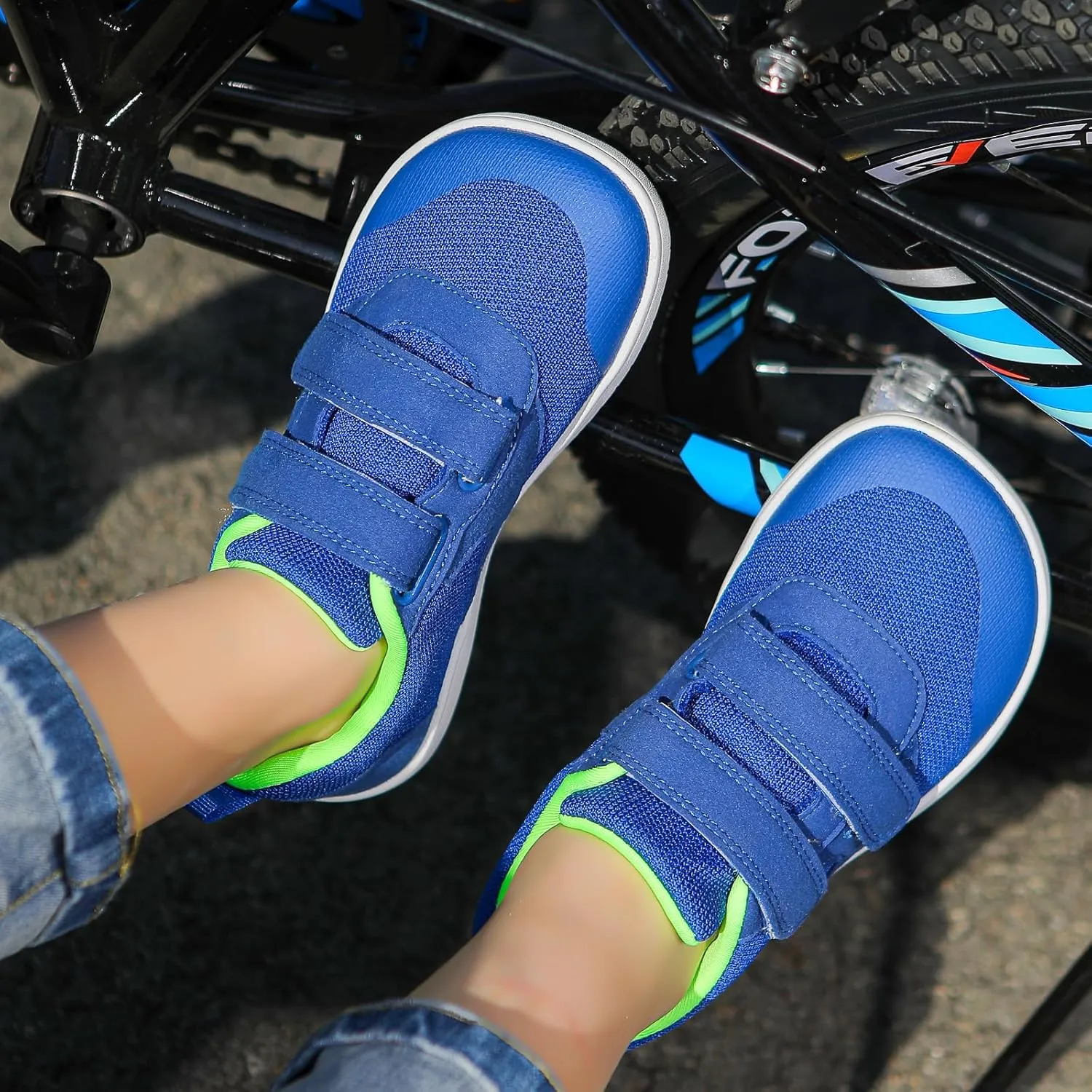Kids Slip On Barefoot Toddler Boys/Girls Wide Toe Box Sneakers Zero Drop Minimalist Outdoor Activities Walking Running Shoes
