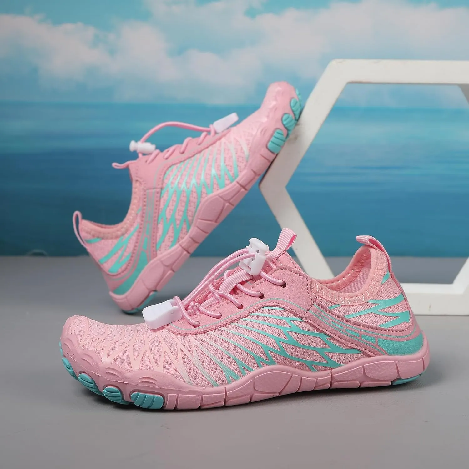 Kids Water Shoes Boys Girls Aqua Shoes Quick Dry Lightweigh Barefoot Water Sneakers Slip on Shoes Hiking Walking for Beach Pool Swim Athletic Outdoor Sports Shoes(Toddler/Little Kid/Big Kid)