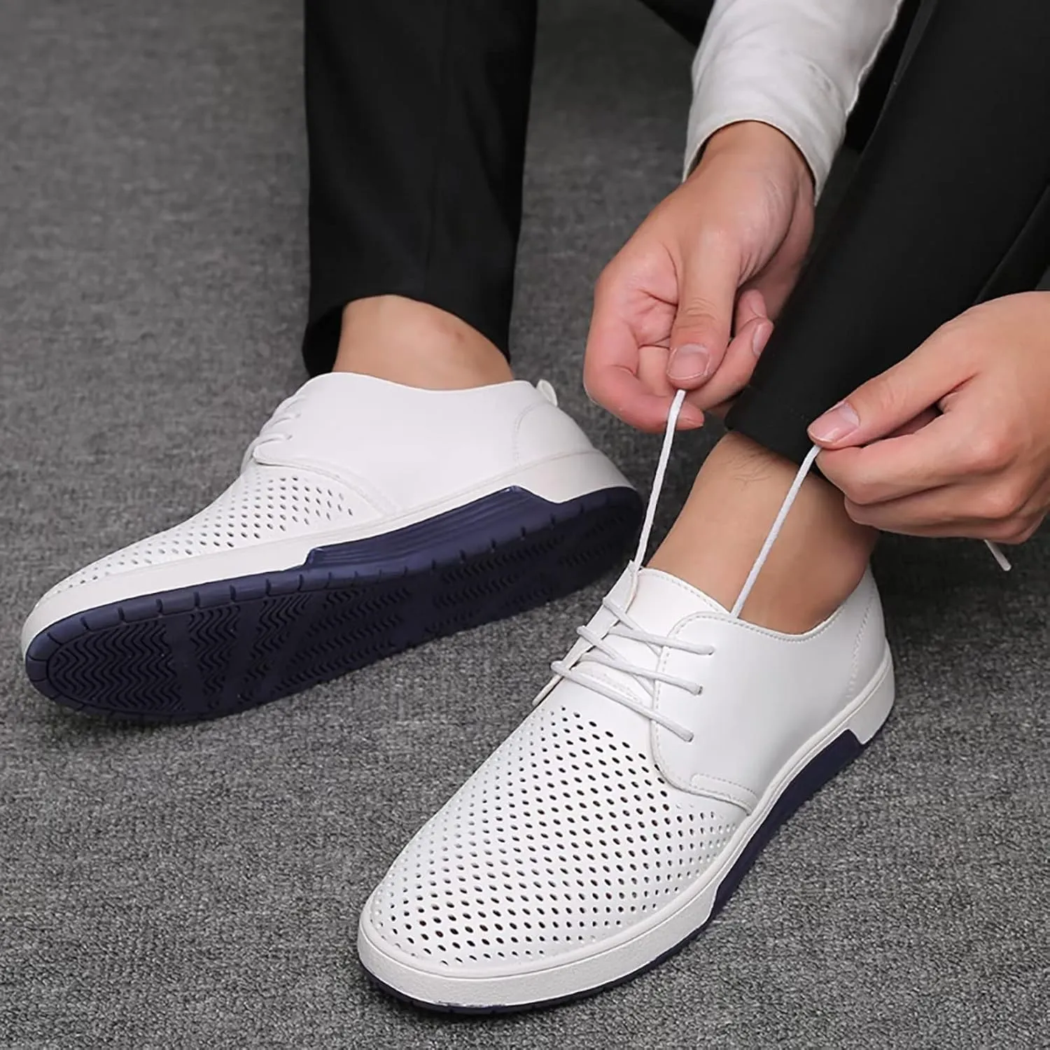 Men's Casual Oxford Shoes Lace-up Dress Shoes Comfortable Fashion Sneakers
