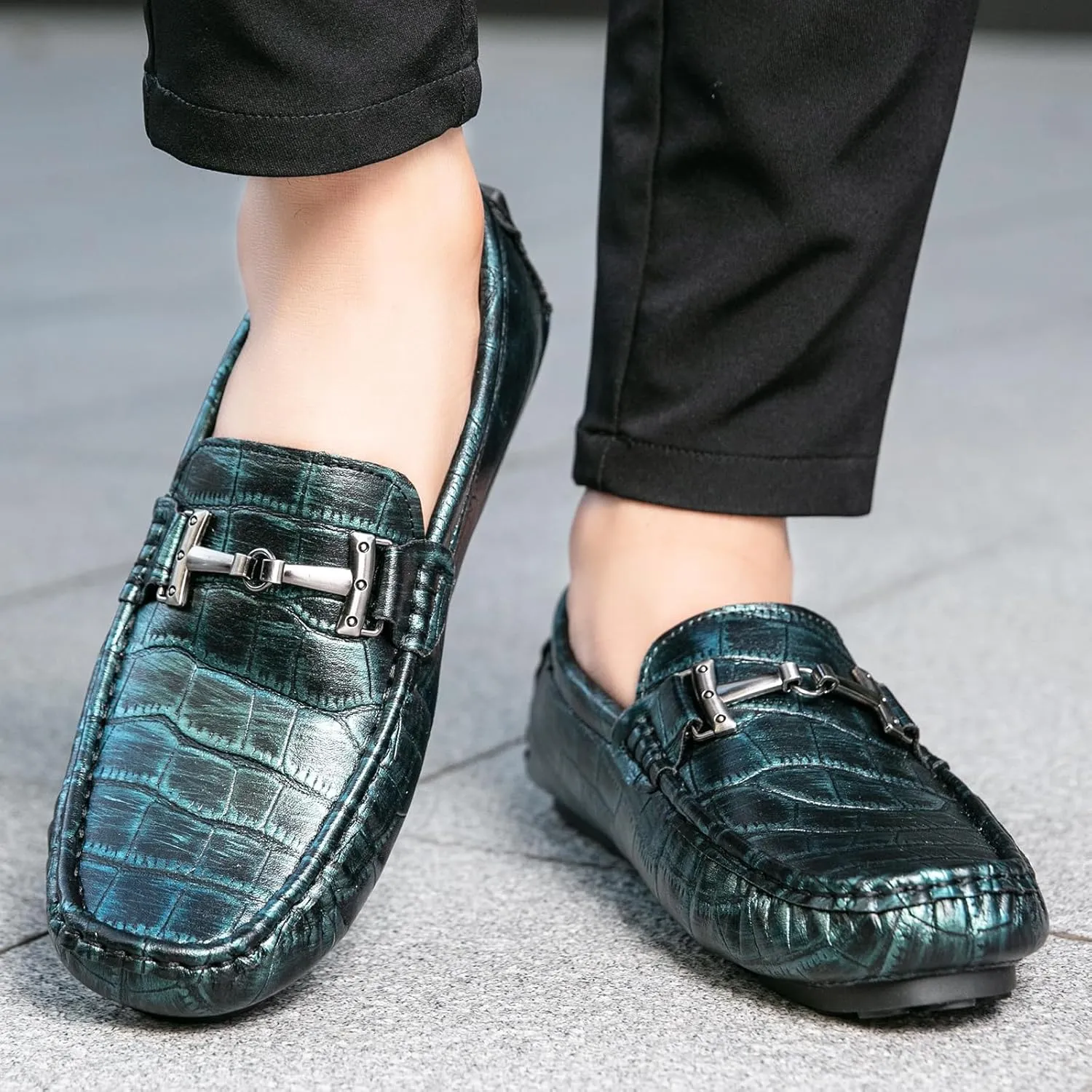Men's Driving Loafers Casual Penny Loafers Metallic Leather Crocodile Pattern Slip-On Moccasins with Metal Buckle Soft Work Boat Shoes