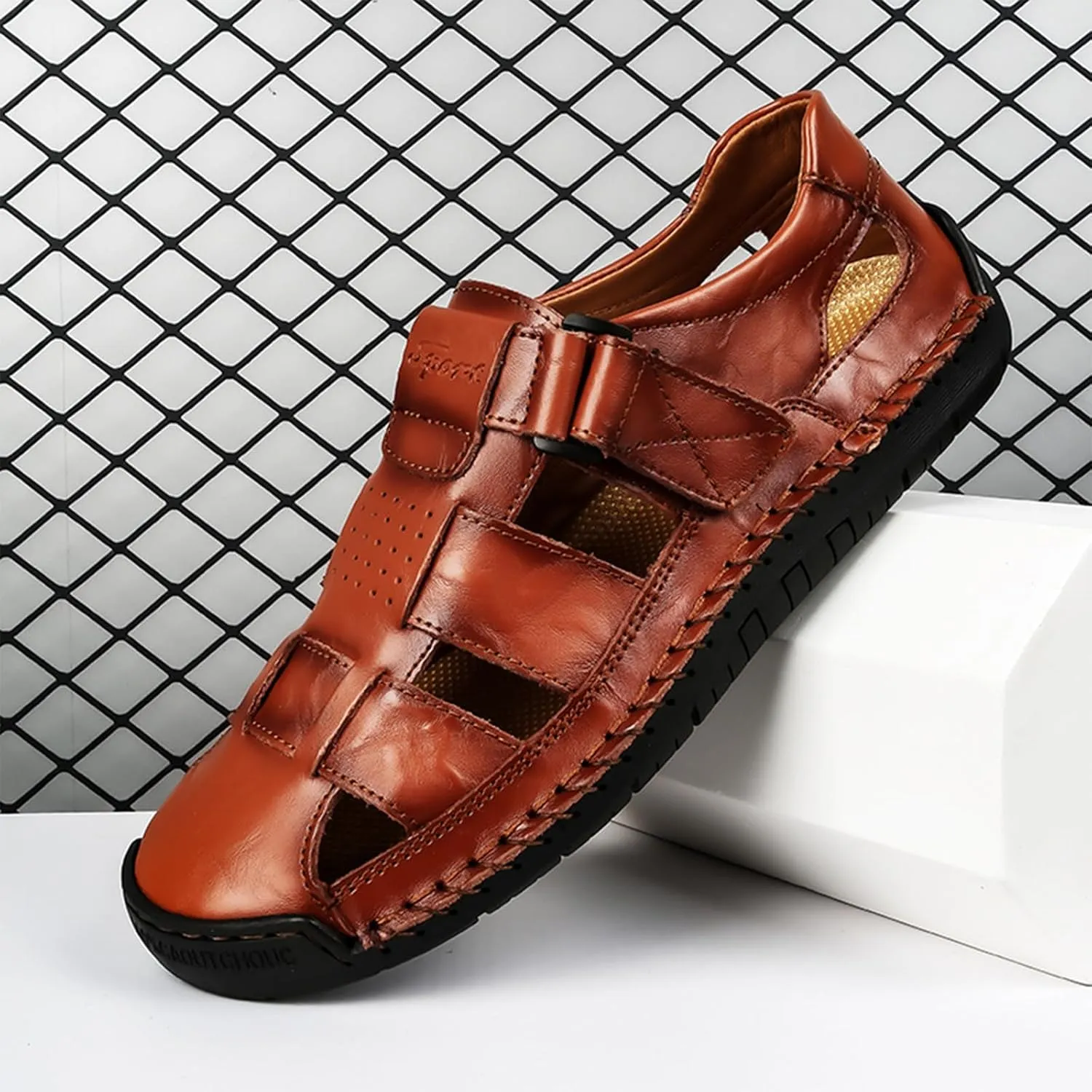 Men's Genuine Leather Handmade Hook Loop Fisherman Sandals Comfortable Hollow Non-Slip Walking Flats Slip On Closed Toe Soft Sole Breathable Summer Loafer Sandals