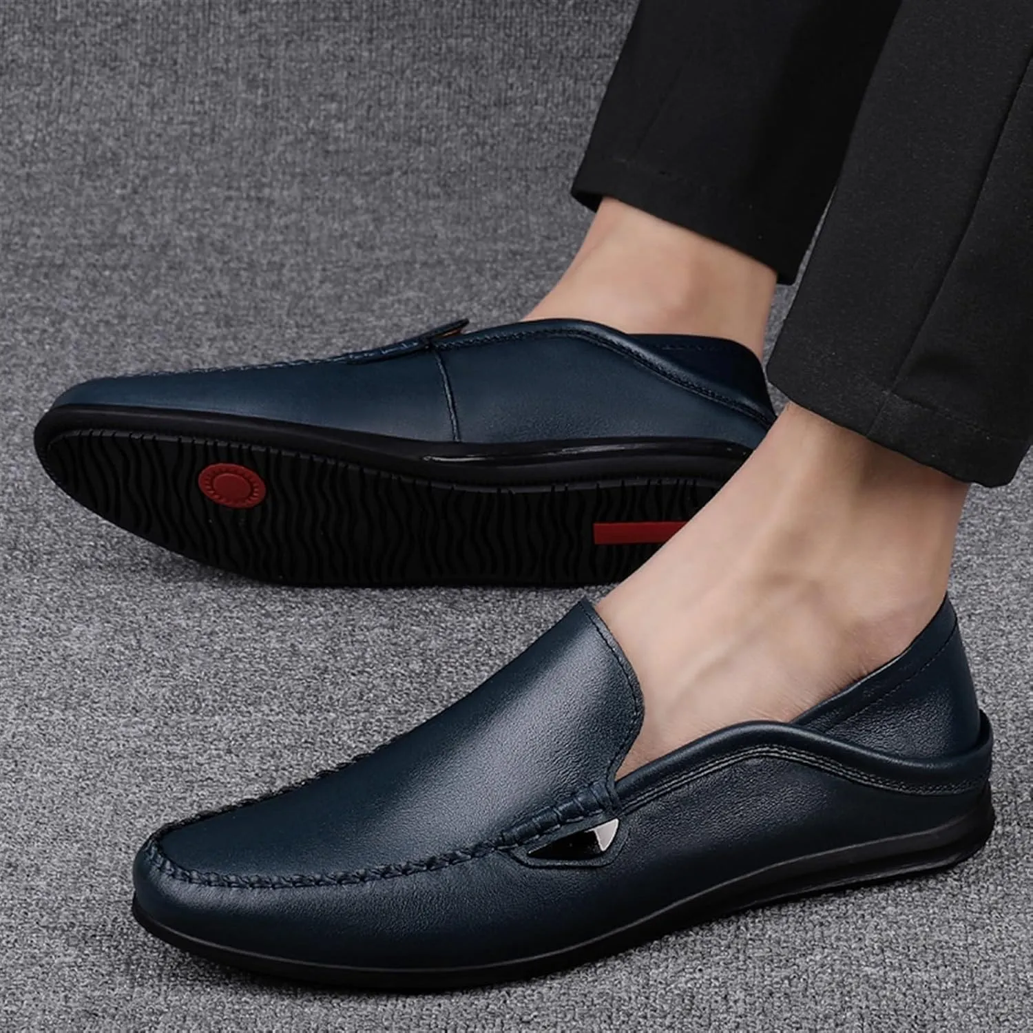 Men's Leather Loafers – Comfortable Slip-On Moccasins with Anti-Slip Sole, Lightweight and Resistant for Prom and Casual Walking