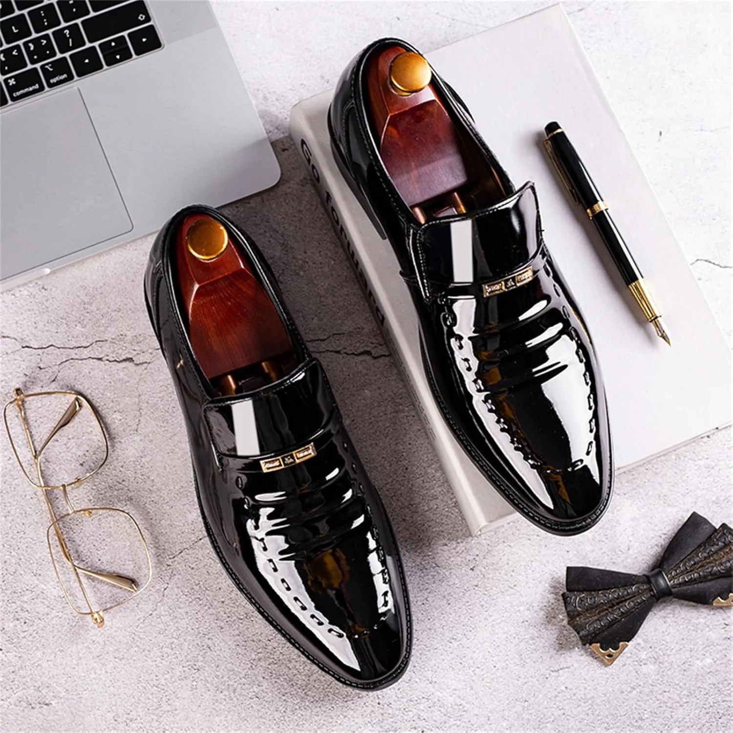 Men's Vintage High Gloss Slip On Dress Loafer Shoes Formal Business Pointed Toe Patent Leather Loafers