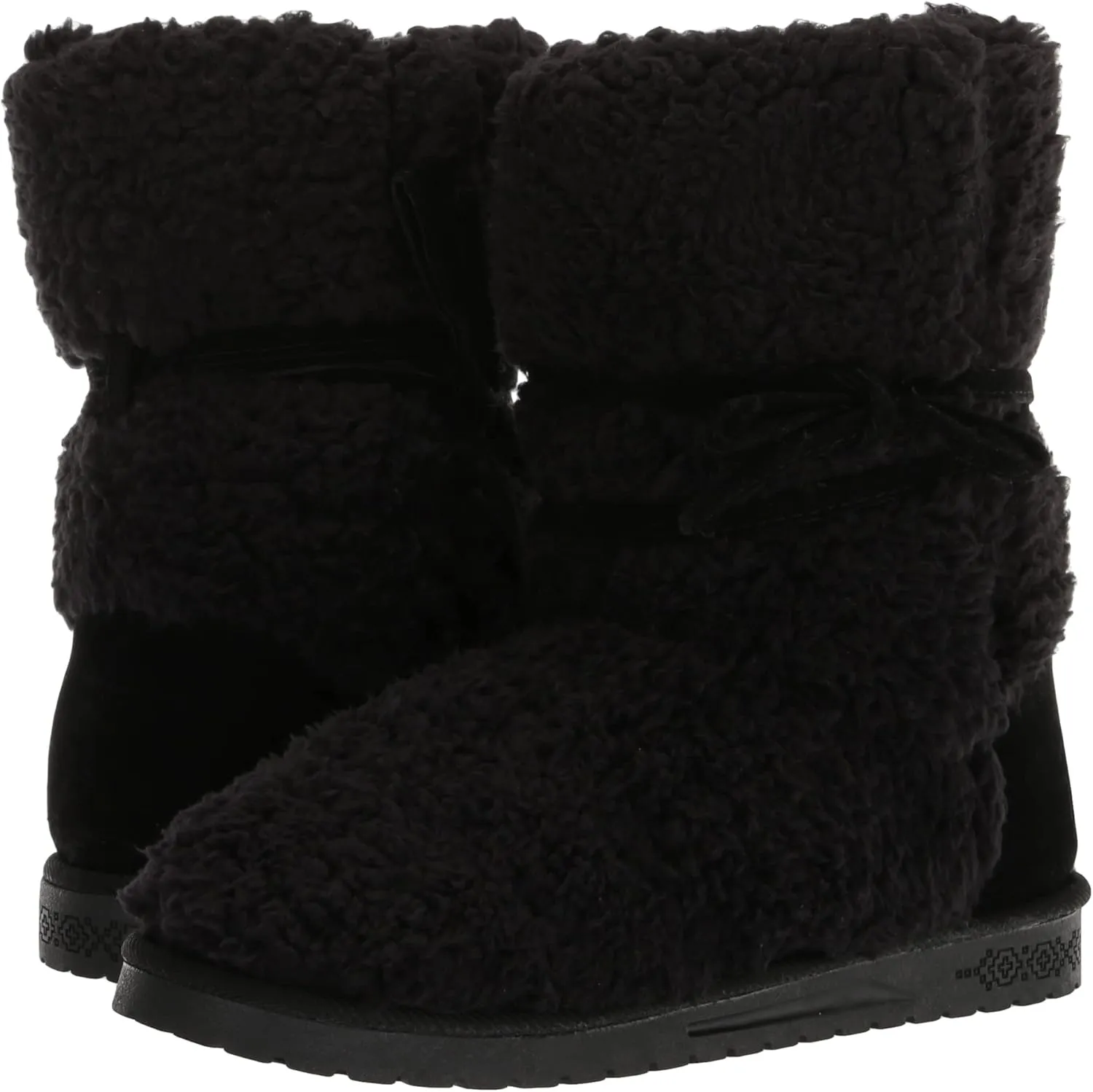 MUK LUKS Women's Clementine Boot