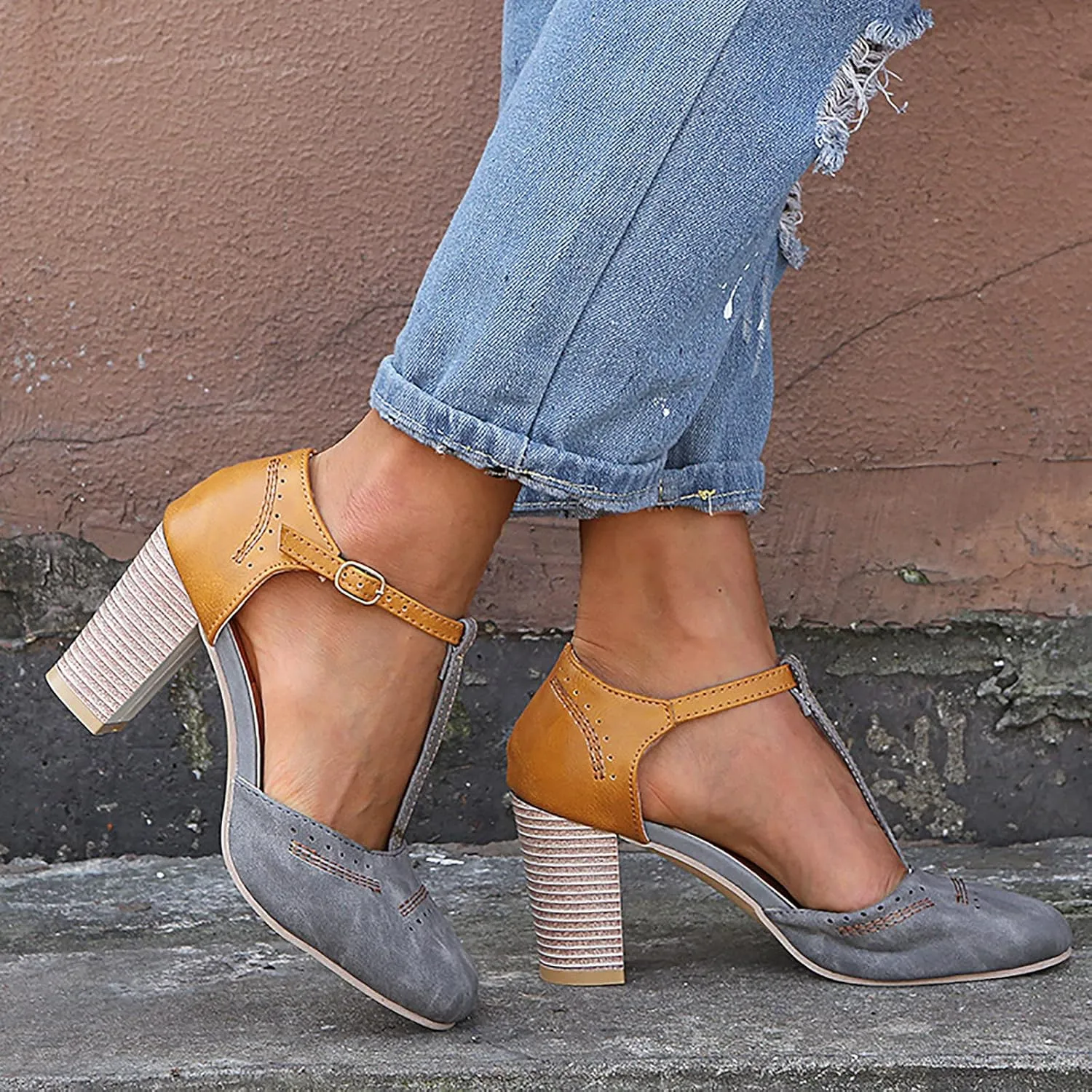 oiangi Chunky Heel Sandals for Women Summer Casual Fashion T Strap Cap Toe Hollow Buckle High-heeled Shoes Trendy Color Block Office Square Heel Sandals