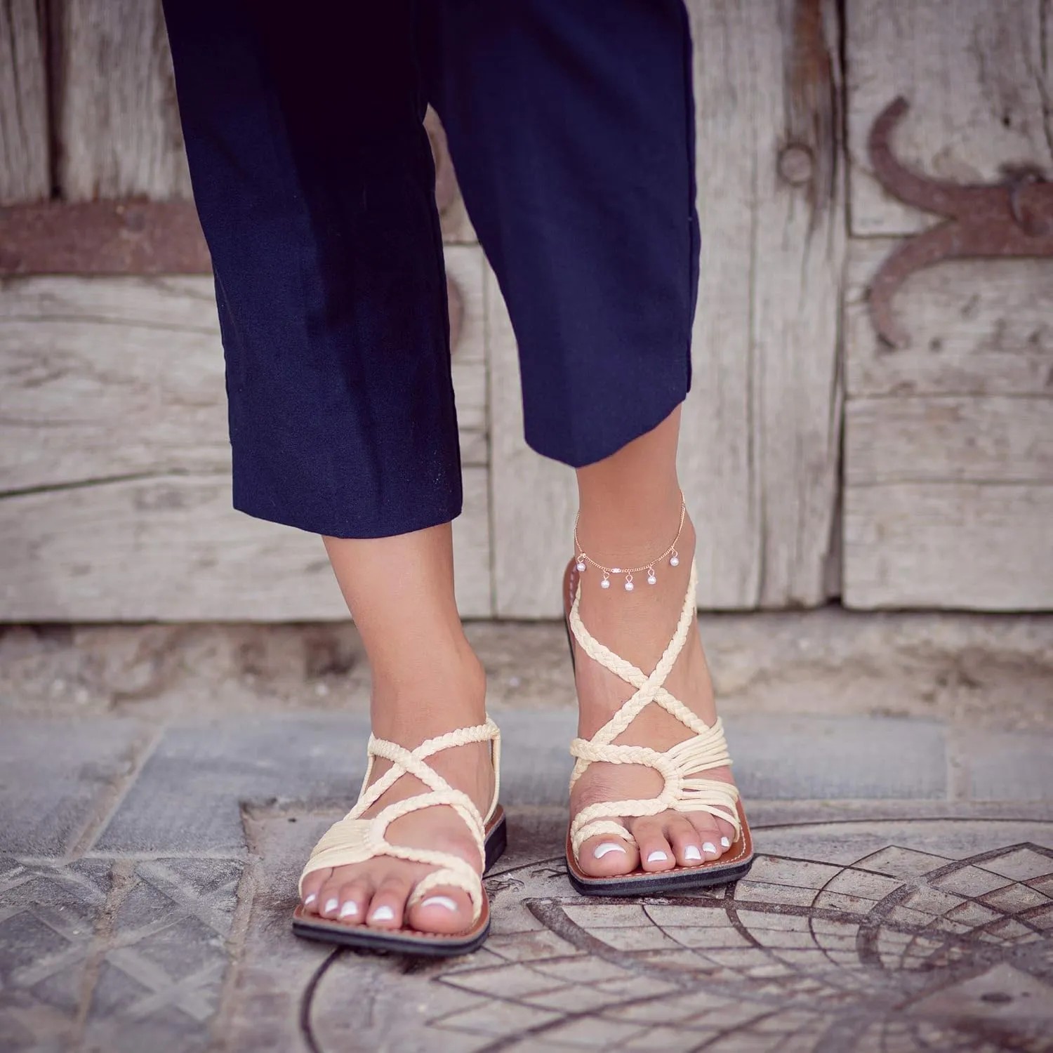 Plaka Flat Sandals for Women Palm Leaf