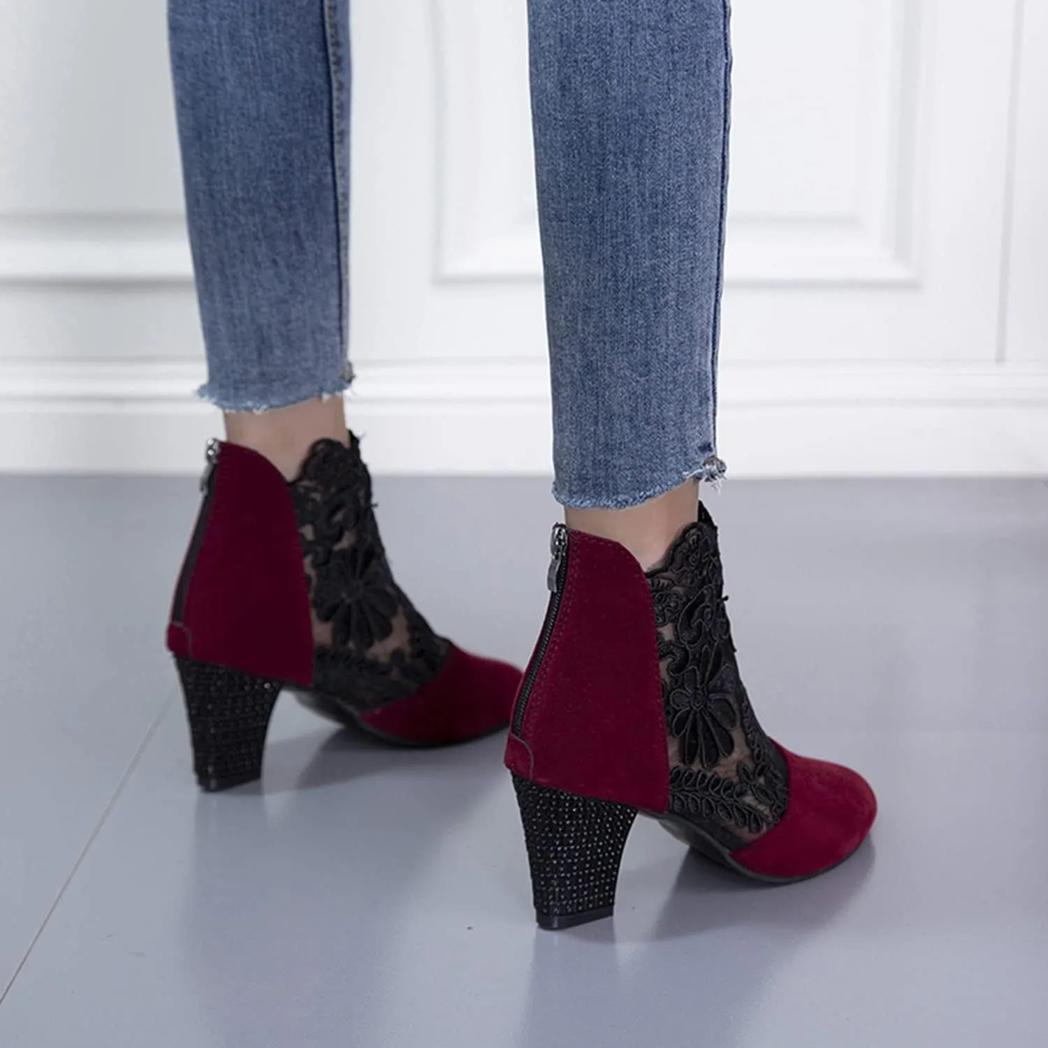 Summer Fashion Women Heeled Sandal Chunky Heel Retro Back Zipper Mesh Lace High Heel Sandals Closed Toe Breathable High Heel Boots