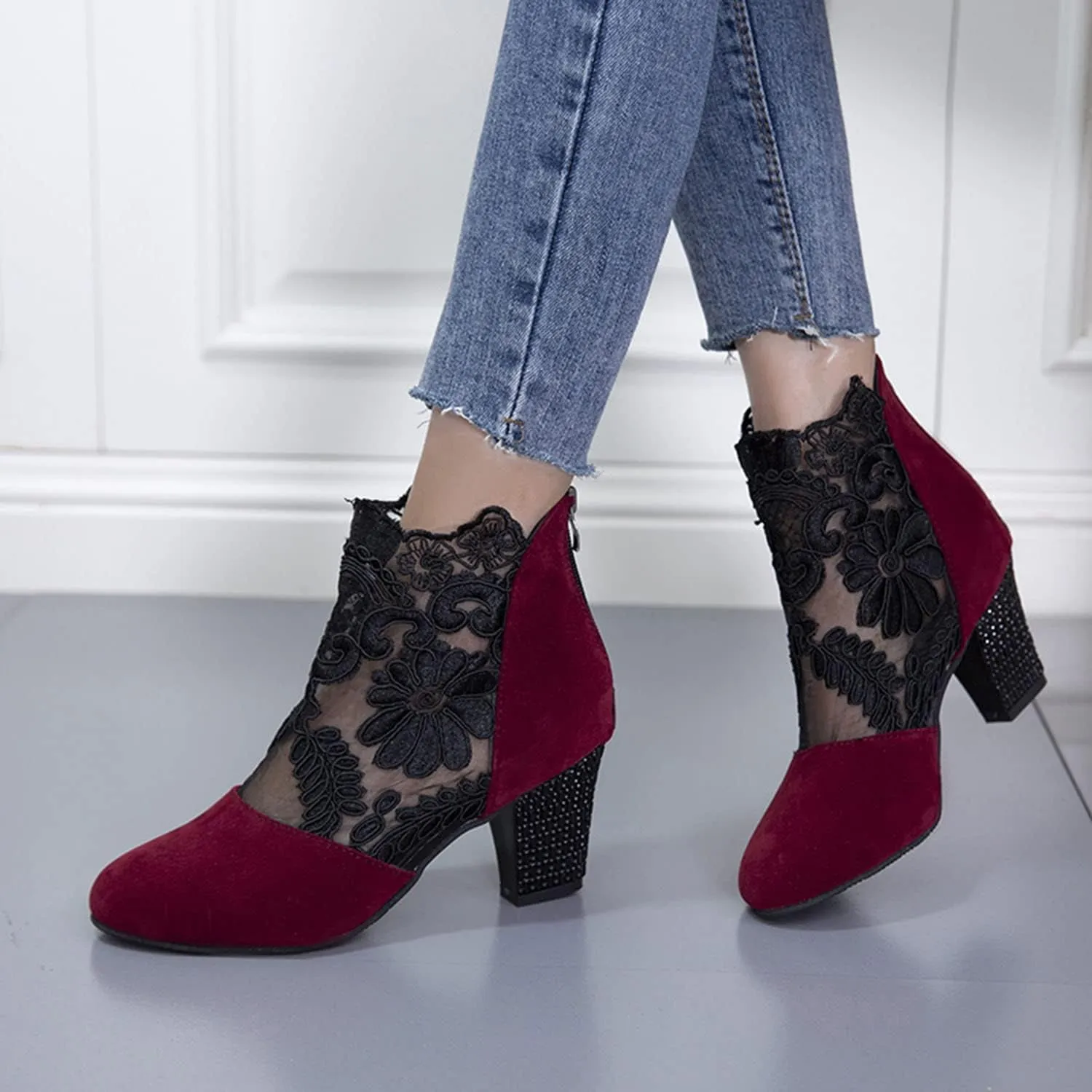 Summer Fashion Women Heeled Sandal Chunky Heel Retro Back Zipper Mesh Lace High Heel Sandals Closed Toe Breathable High Heel Boots