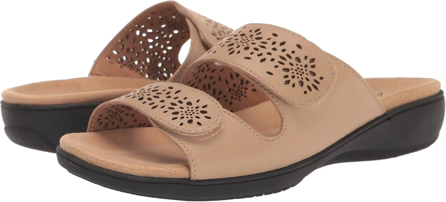 Trotters Women's Flat Sandals