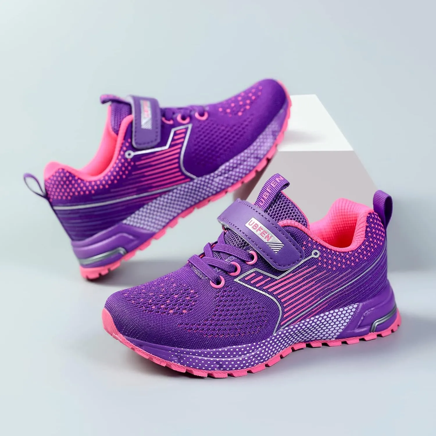 UBFEN Kids Sneakers Boys Girls Tennis Shoes for Running Athletic Walking Gym Sports Lightweight Breathable