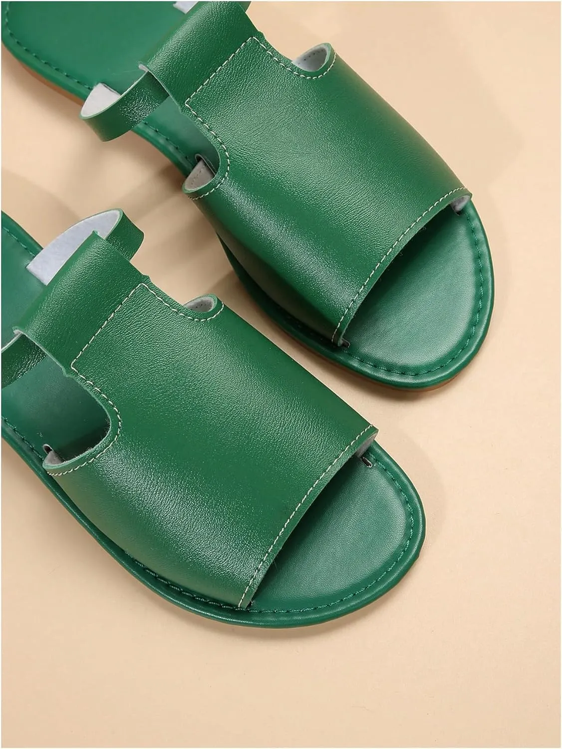 Verdusa Women's Cut Out Slide Sandals Open Toe Summer Flat Sandals Outdoor Shoes