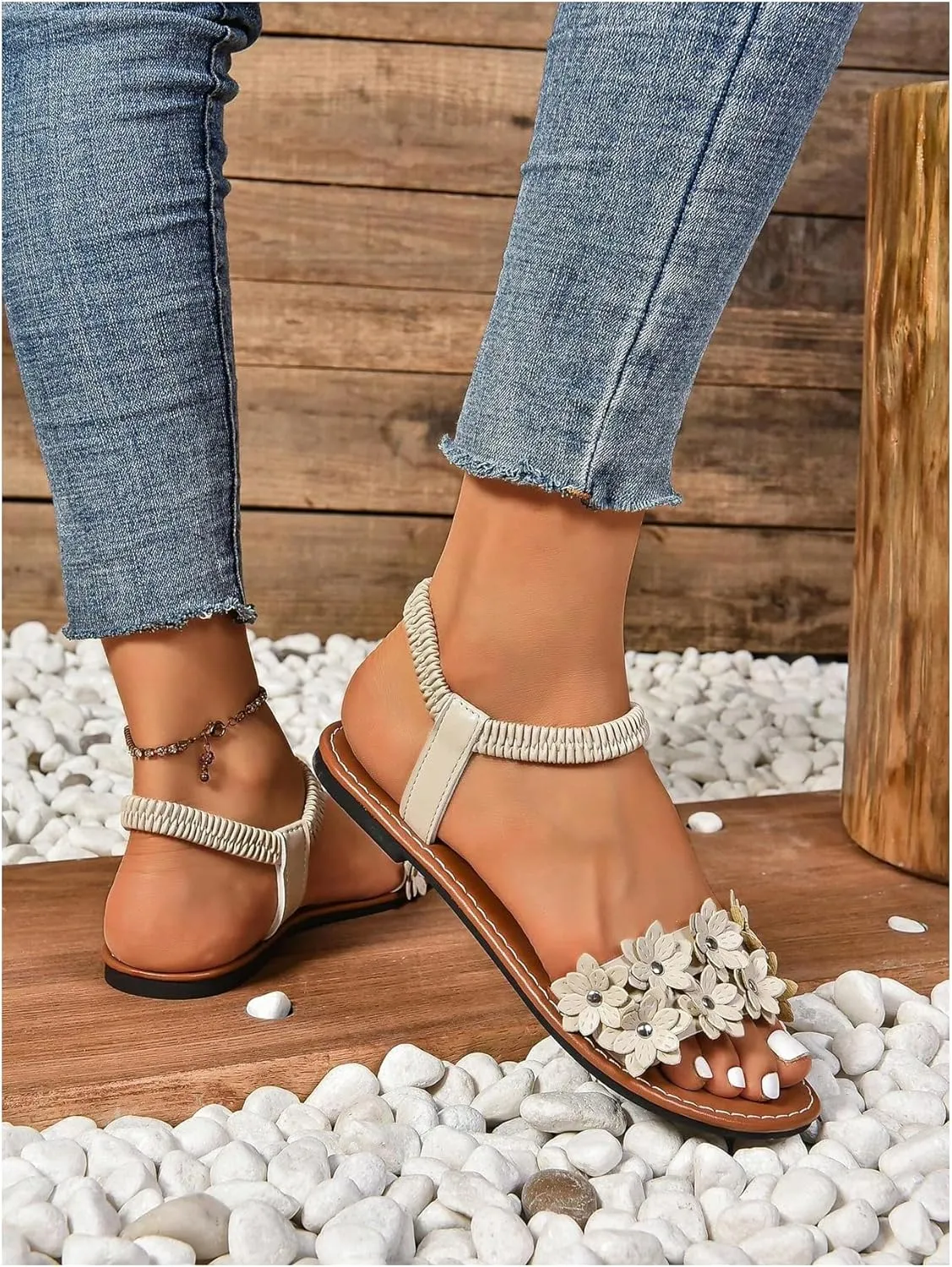 Verdusa Women's Summer Sandals Flower Leather Flat Sandals with Ankle Strap
