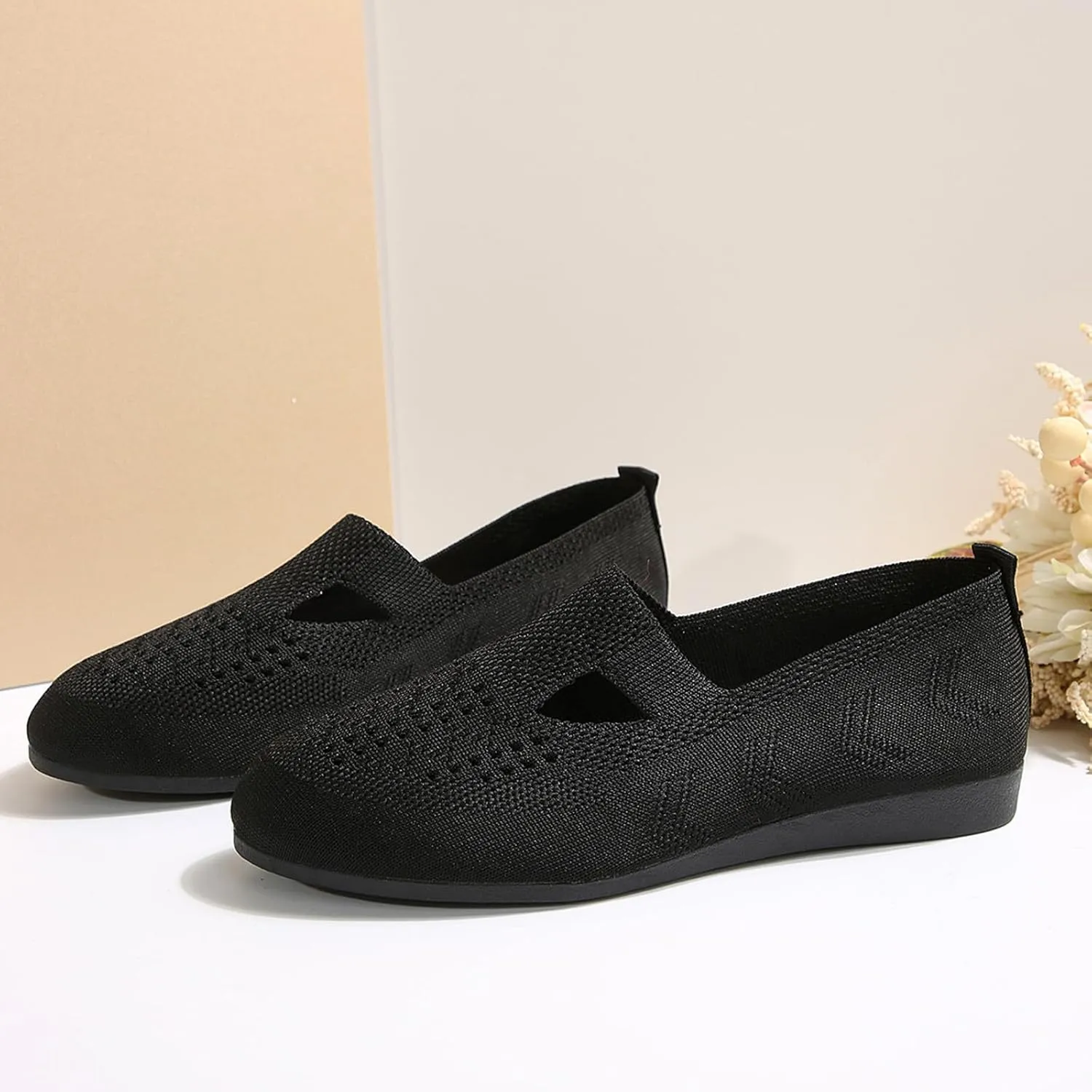 Women's Ballet Flats Soft Knitting Round Toe Slip On Flats Shoes Comfort Ballerina Flat Shoes for Walking Street