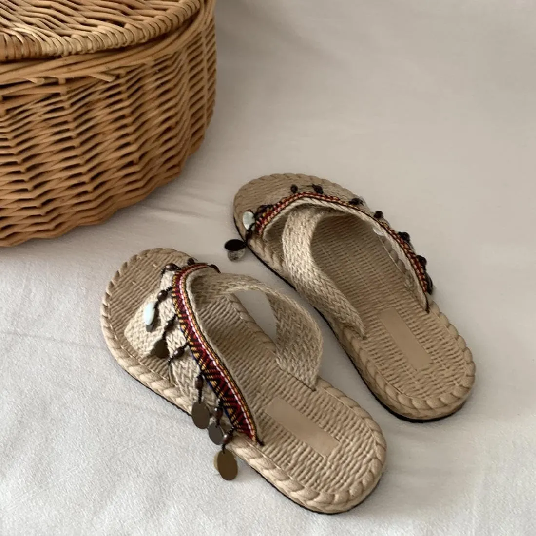 Women's Boho Style Embroidered Flat Sandals Slide Sandals Flat Sandals Handmade Knitting Beach Slippers