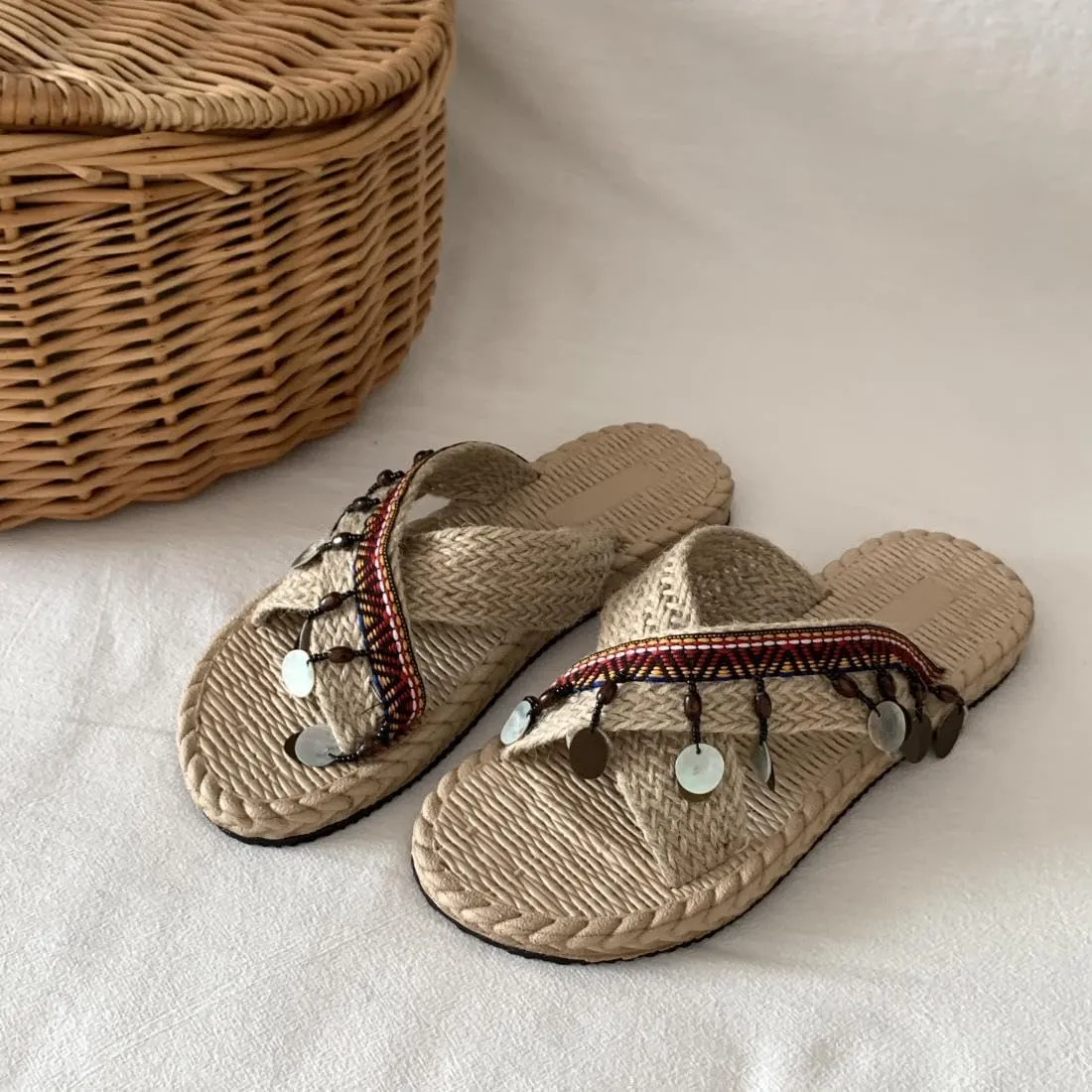Women's Boho Style Embroidered Flat Sandals Slide Sandals Flat Sandals Handmade Knitting Beach Slippers