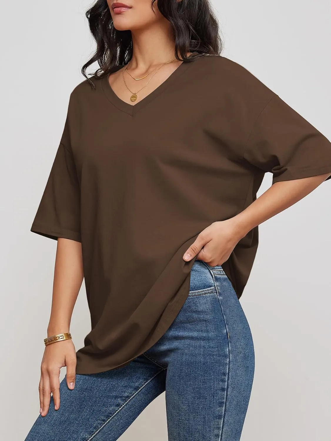Womens Fashion Workout T Shirts Athletic Oversized Tops Summer Trendy Clothes Short Sleeve V Neck Tunic 2025