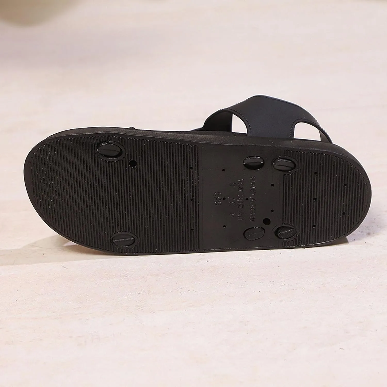 Women's Flat Sandals Comfortable Outdoor Hiking Casual Sandals Open Toe Buckle Sandal Walking Summer Shoes 2025 New
