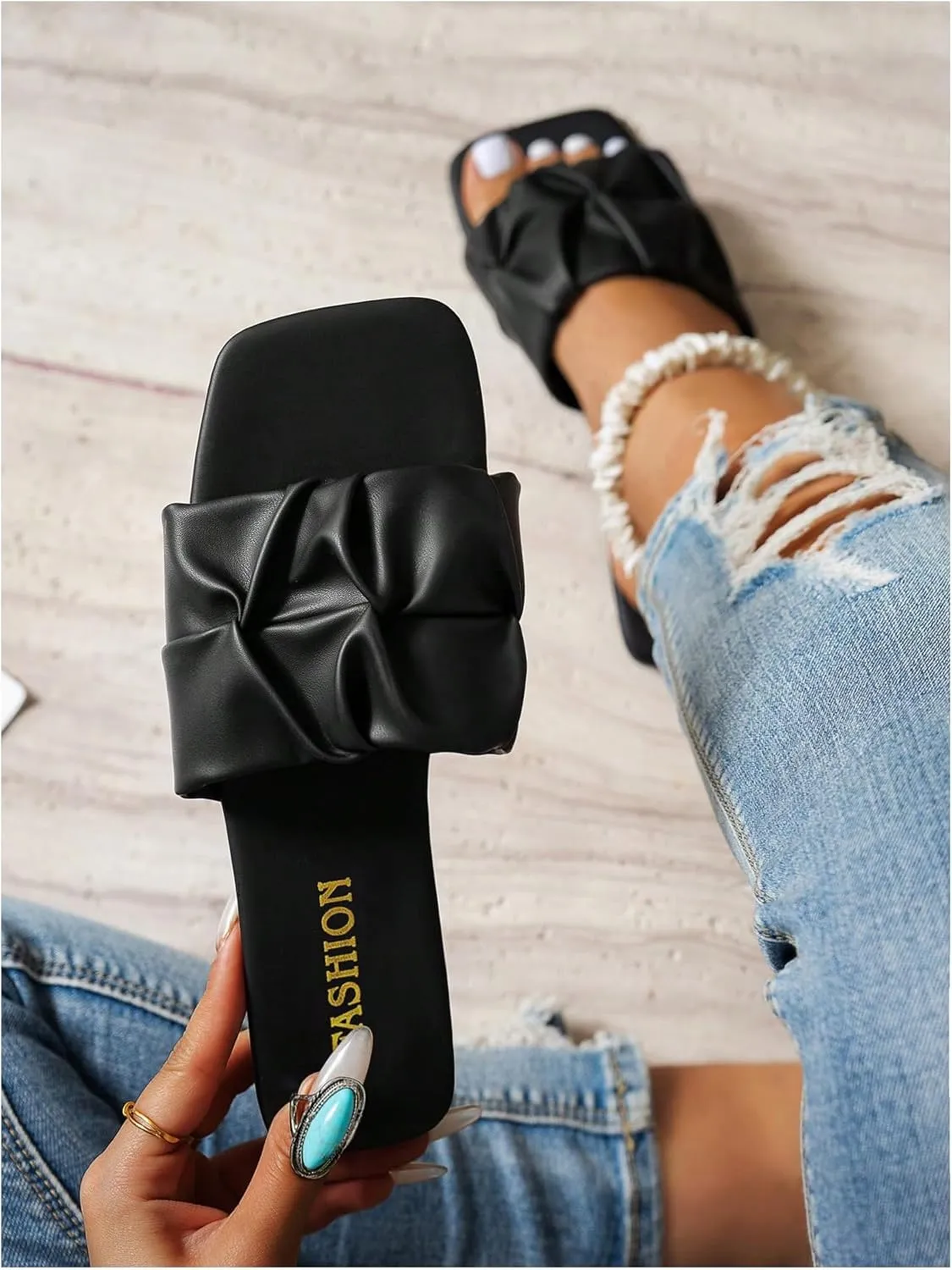 Women's Flat Sandals PU Leather Ruched Slide Sandals Square Open Toe Flat Sandal Dressy Beach Summer Shoes