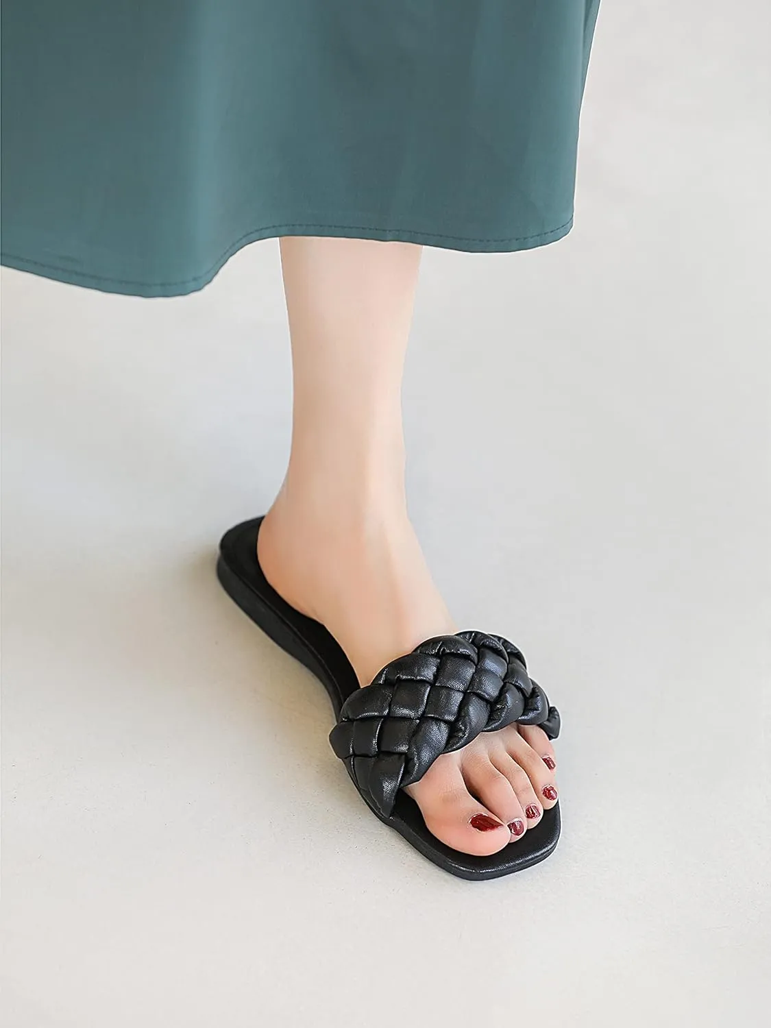 Womens Flat Slide Sandals,nude braided sandals for women,Square Open Toe Slippers Cute Slip On Summer Fashion Shoes Casual.