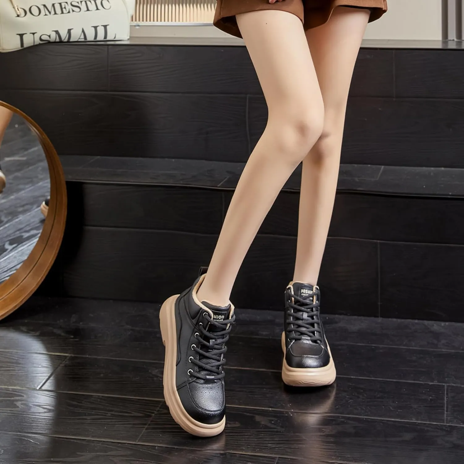 Women's Genuine Leather Platform Lace Up Ankle Boots Cozy Fur Lined Casual High Top Warm Snow Boots Fashion Height Increasing Walking Booties
