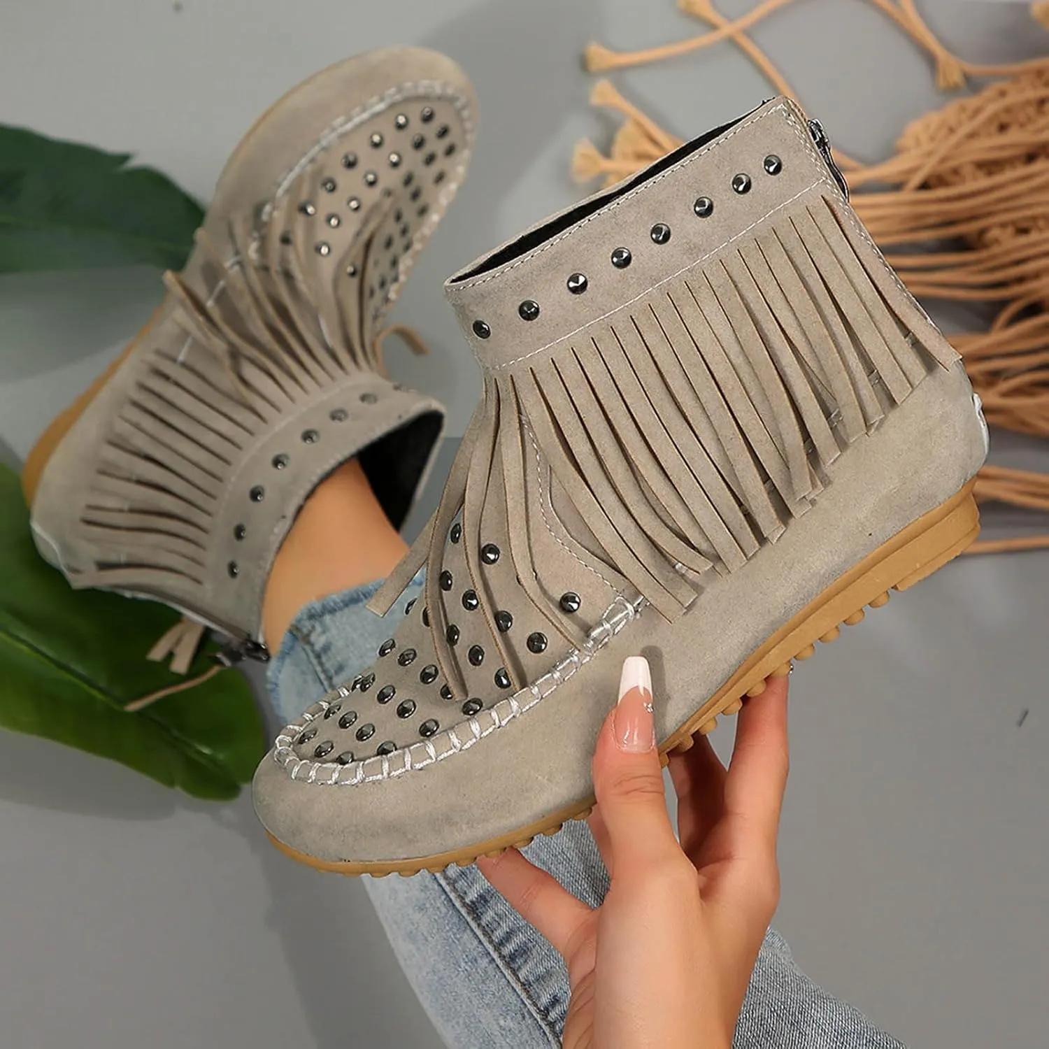 Womens Moccasins Fringe Ankle Boots Retro Suede Leather Tassel Studded Moccasins Shoes Non Slip Flat Heel Fall Winter Casual Fashion Booties with Zipper