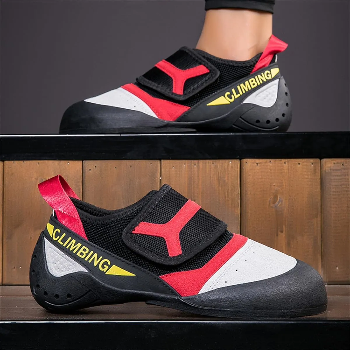 Women's Rock Climbing Shoes Breathable Ladies Kids Indoor Climbing Trainers Non Slip Wall Bouldering Sneakers for Gym Sports