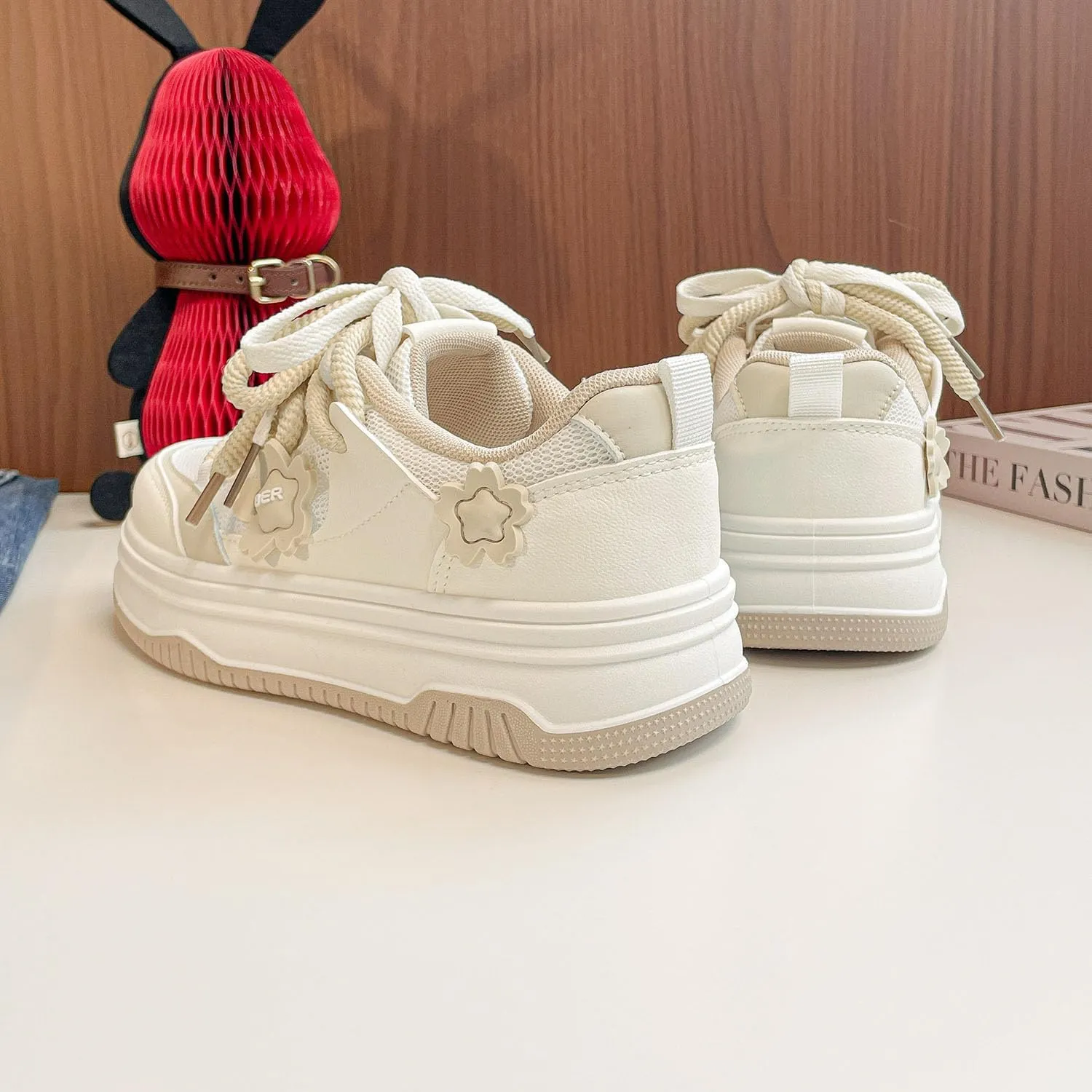 Womens Y2K Breathable Mesh Platform Sneakers College Girls Cute Fashion Campus Lightweight Walking Shoes