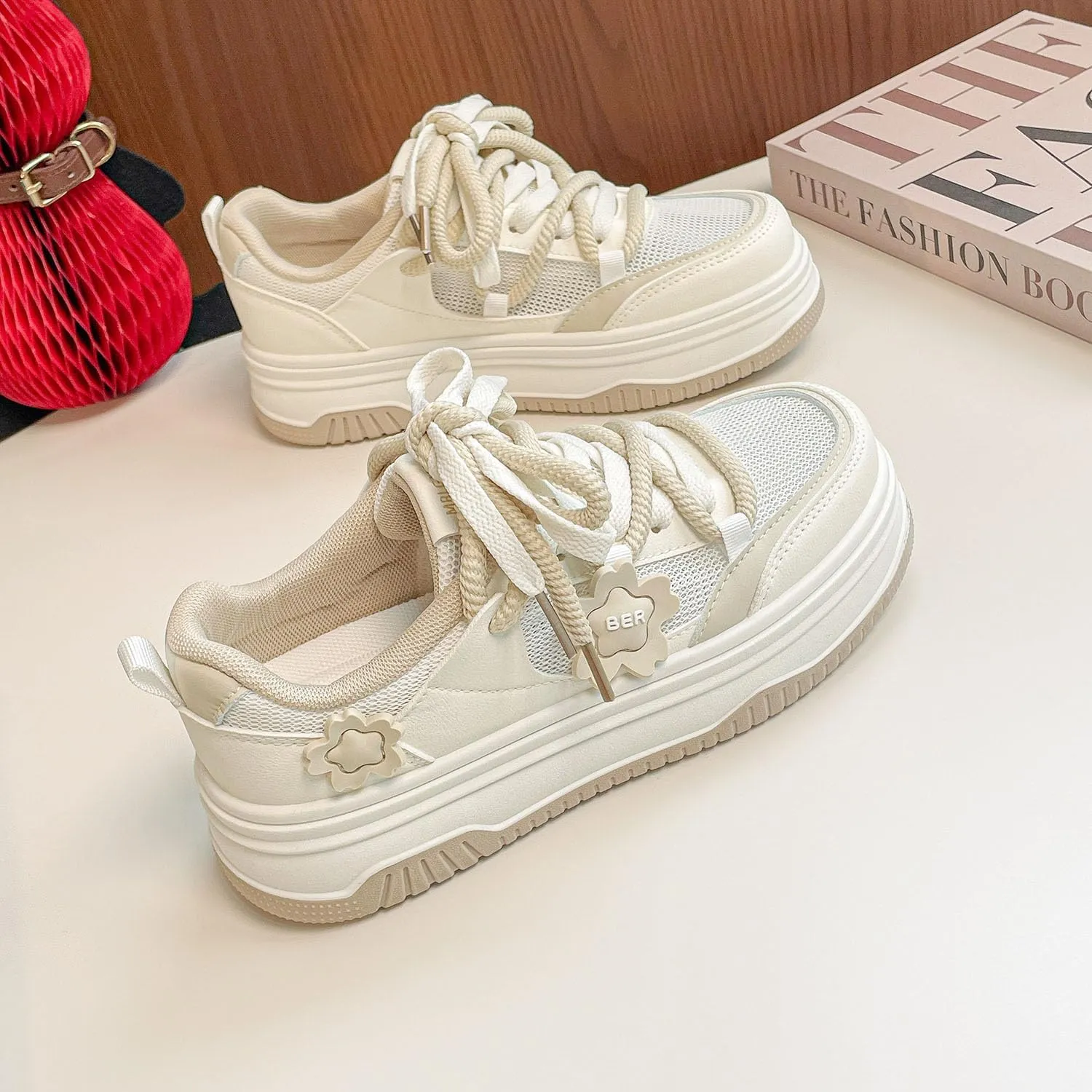 Womens Y2K Breathable Mesh Platform Sneakers College Girls Cute Fashion Campus Lightweight Walking Shoes